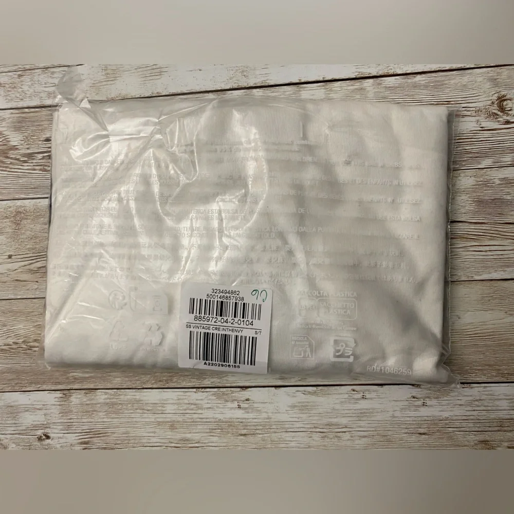 🆕 Old Navy Women's Vintage Crew-Neck Raglan T-Shirt Short Sleeve Tee S 4-6 Tall - Picture 11 of 15